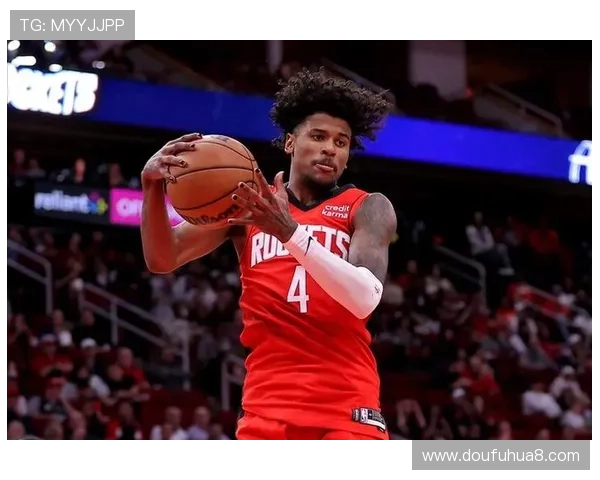 杰伦格林中国赛缺席两场比赛腿筋伤情再度加重令人担忧